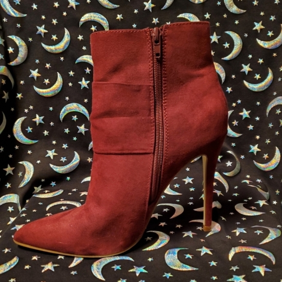 JustFab Karolina Stiletto Booties - Picture 2 of 6